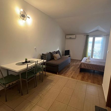 Apartments Mateljak Gradac  Esterno foto