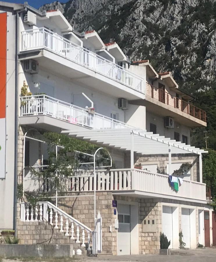 Apartments Mateljak Gradac  Esterno foto